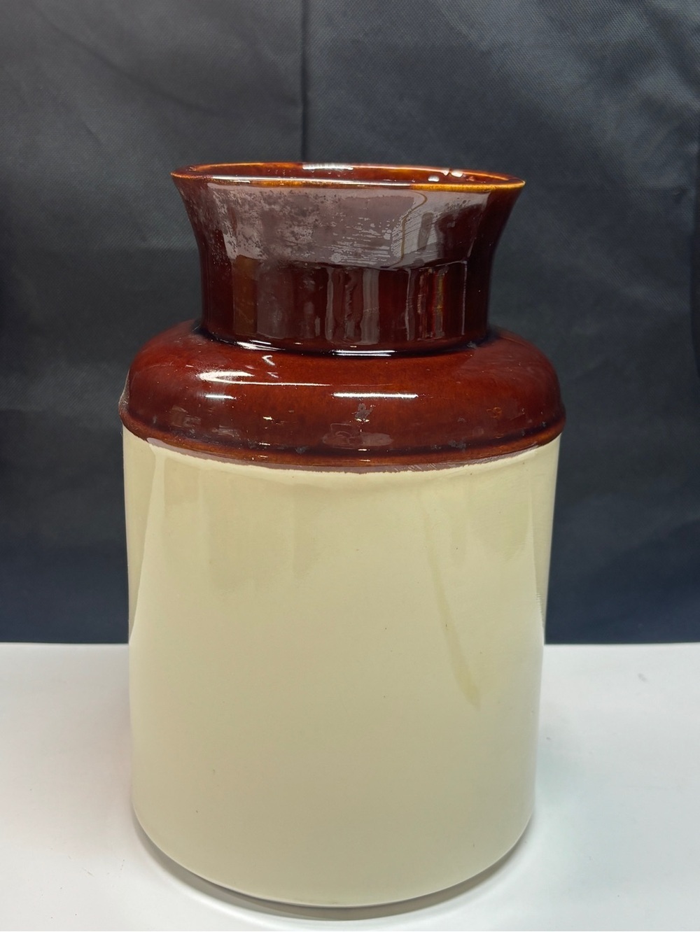 McCoy 253 Milk Jug Canister Cookie Jar USA no lid